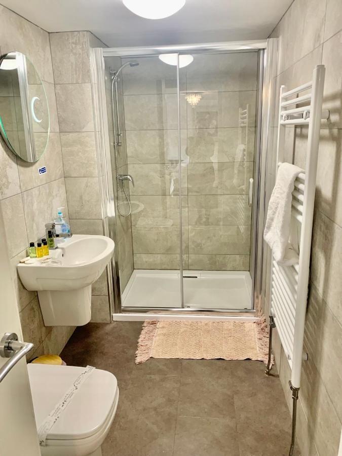 Bed and Breakfast Jasmine House Латтерворт Экстерьер фото