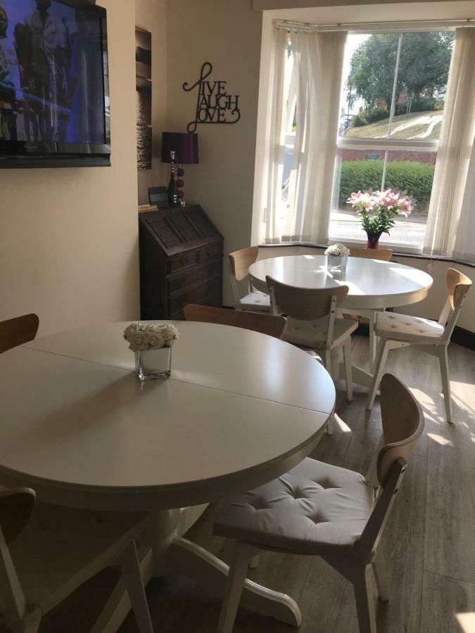 Bed and Breakfast Jasmine House Латтерворт Экстерьер фото